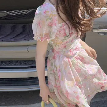 Ir 2021. Vasaras Eleganti Ikdienas Sieviešu Kleitas Pusi, franču Vintage Mini Ziedu Kleitu Sievietēm Salds Puff Piedurknēm korejiešu Stilā Dizains