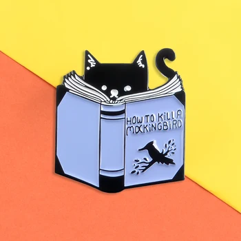 To Kill a Mockingbird Emaljas Adatas Melnais Kaķis, Lasot Grāmatu Nozīmītes Piespraudes Atloks, Drēbes maiss Pin Karikatūra Dzīvnieku Rotaslietas, Dāvanas