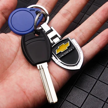 Luksusa Auto Vairogs Keychain 3D Metāla Kulons Keyring Pāris Dāvanas Keychain Aksesuāri Chevrolet Cruze Captiva Aveo Niva Onix Attēls 2