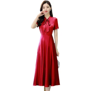 Ir 2021. pavasarī un vasarā jaunā korejiešu modes etiķskābes satīna temperaments mežģīnes-up īsām piedurknēm kleita sievietēm lieluma modes jūra Attēls 2